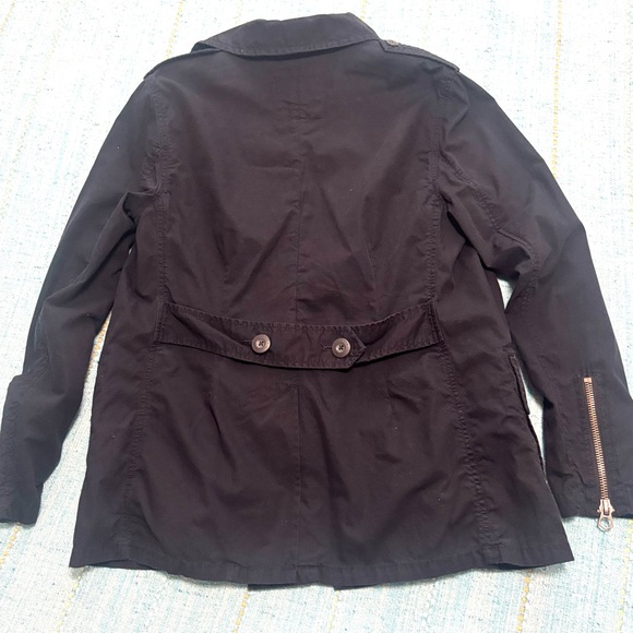 Military style peacoat light weight jacket in  S .. will fit medium easily. - Picture 2 of 4